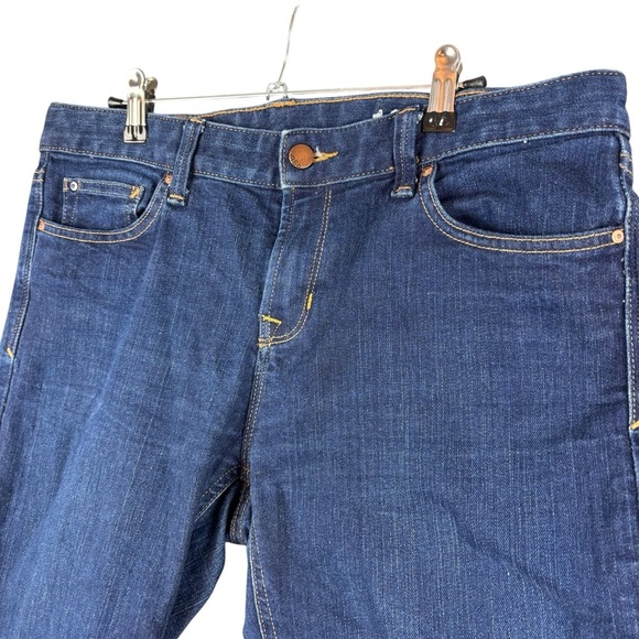 EUC GAP 1969 Women's Dark Indigo Real Straight Leg Jeans 30R - Picture 3 of 13